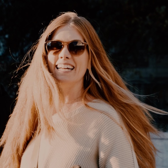 Meet your Posher, Janice - Picture 1 of 1